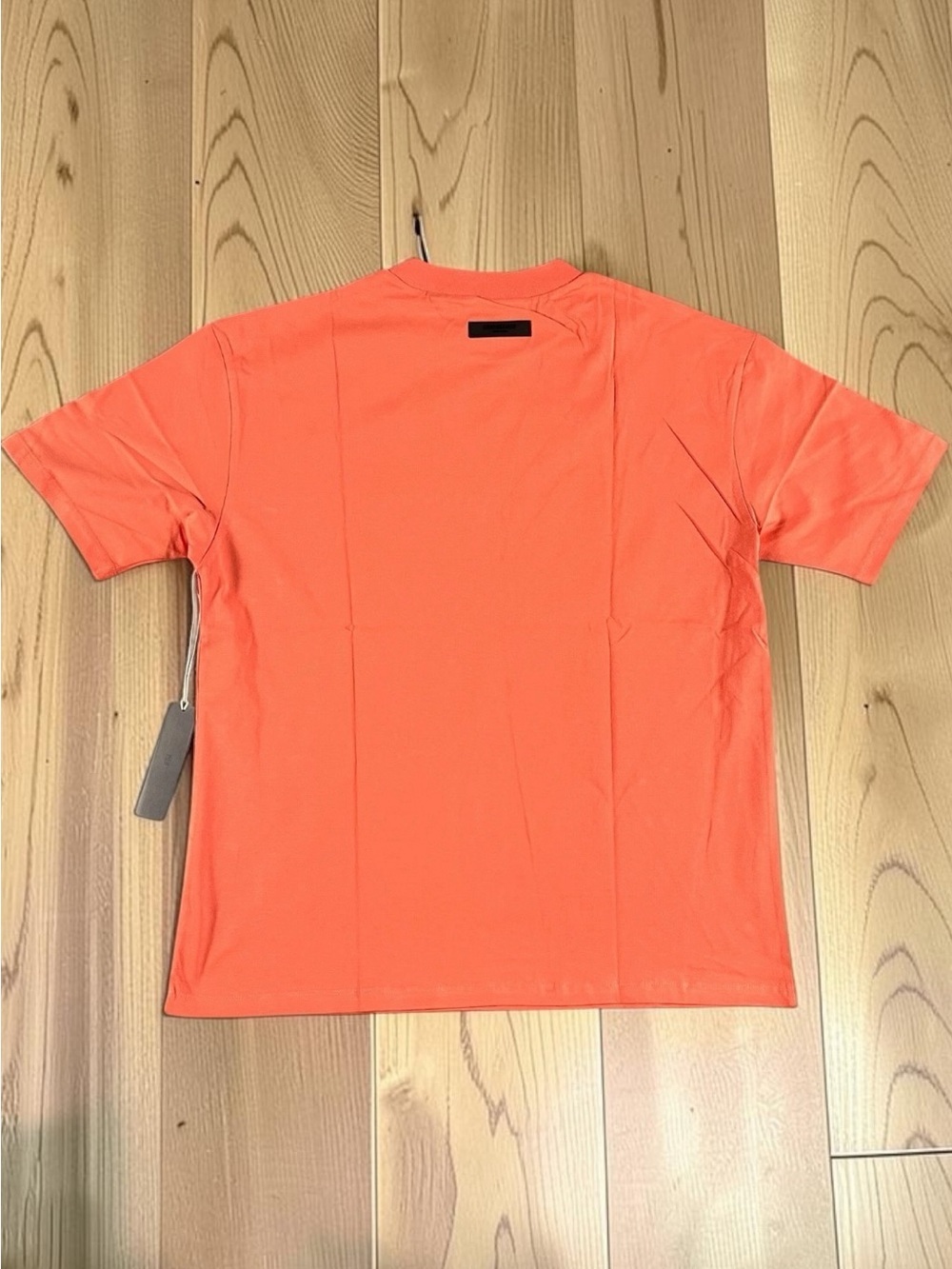 Fear of God Essentials T-Shirt – Coral – Brand New – Sizes S-XL - Picture 2 of 7